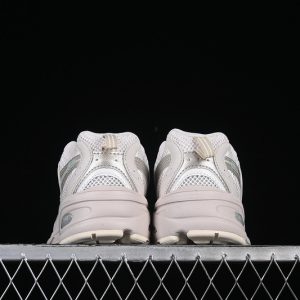 New Balance 530