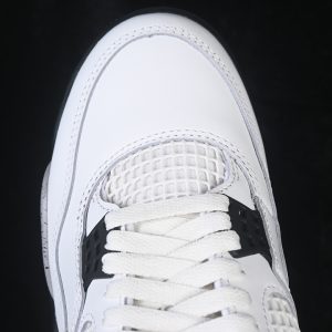 Nike Jordan 4