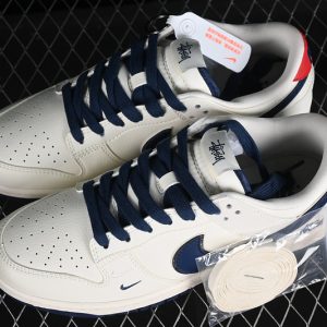Nike Stussy SB Dunk Low