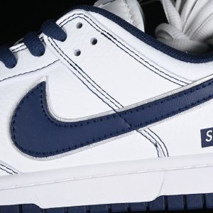 Nike Supreme SB Dunk Low
