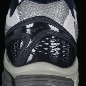 Mizuno