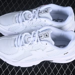 New Balance 740