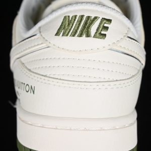 Nike SB Dunk Low Lv