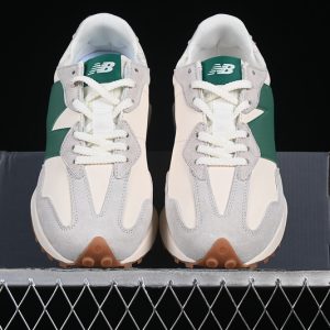 New Balance 230