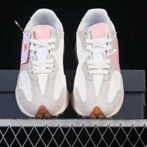 New Balance 230