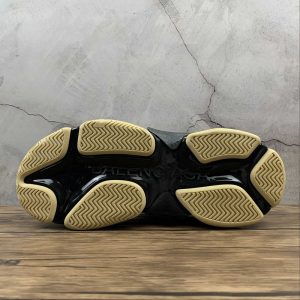 Balenciaga Triple S Dadshoes