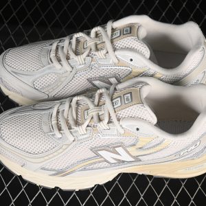 New Balance 740
