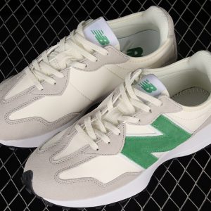New Balance 230