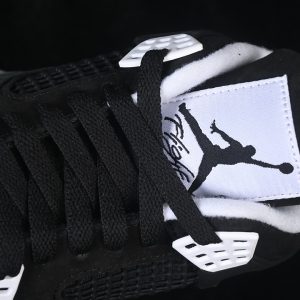 Nike Jordan 4