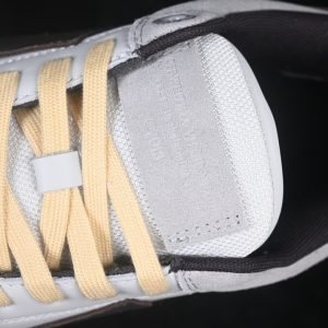 Off-White Out Of Office Fashionable Sneakers