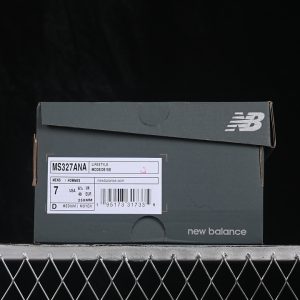 New Balance 230