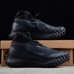 Nike ACG