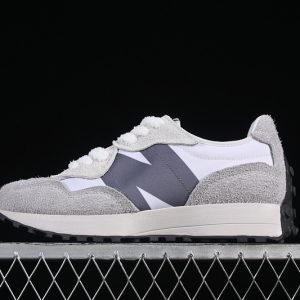 New Balance 230