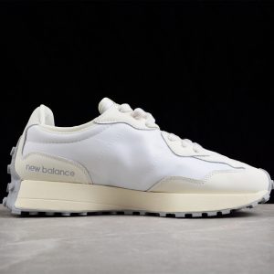 New Balance 230