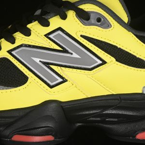 New Balance 9060 Tea