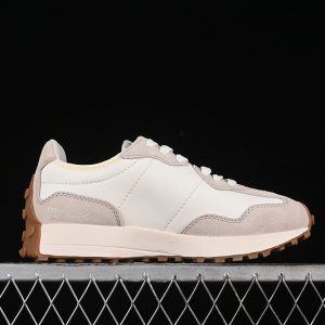 New Balance 230