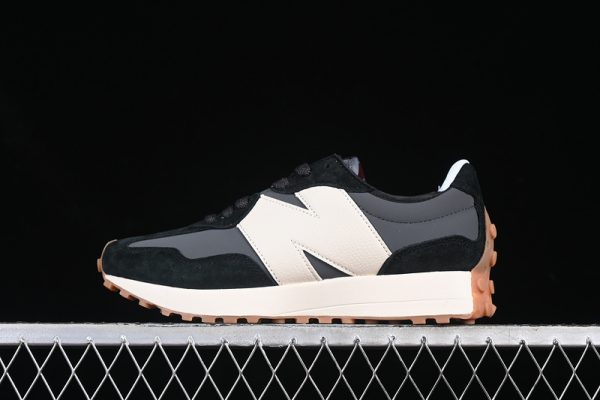 New Balance 230