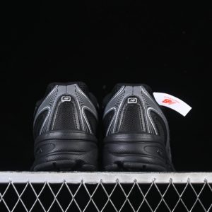 New Balance 740