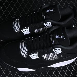Nike Jordan 4