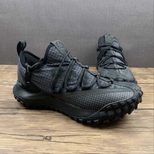 Nike ACG