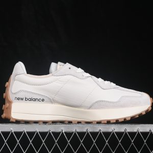 New Balance 230