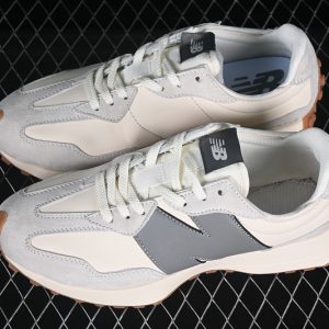 New Balance 230