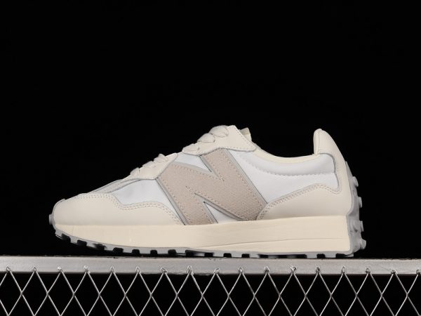 New Balance 230