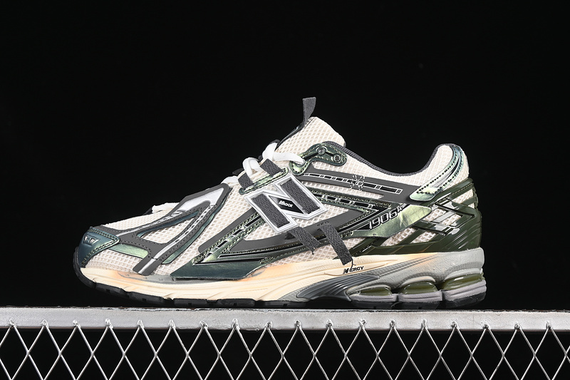 New Balance 1906