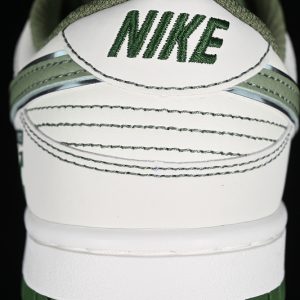 Nike SB Dunk Low Off-white
