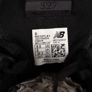 New Balance 230