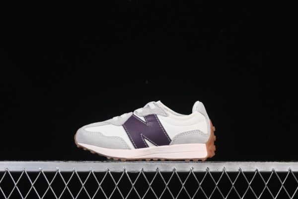 New Balance 230