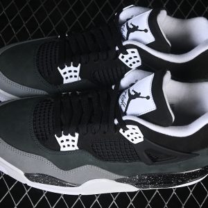 Nike Jordan 4