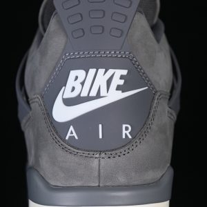 Nike Jordan 4
