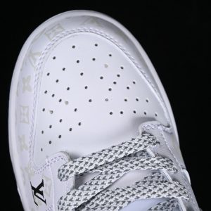 Nike SB Dunk Low Lv
