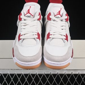 Nike Jordan 4