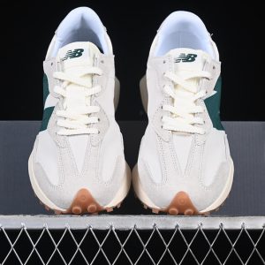 New Balance 230