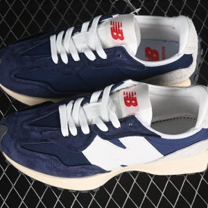 New Balance 230