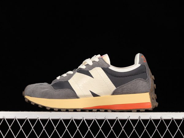 New Balance 230