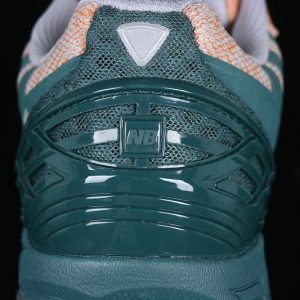 New Balance 1906