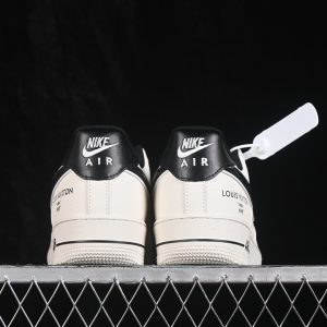 Nike Air Force 1 Low Casual Sneakers