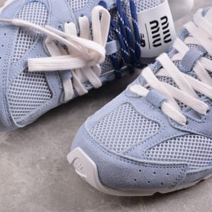 New Balance 530