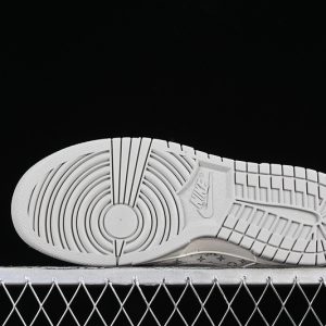 Nike SB Dunk Low Lv