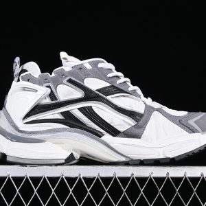 Balenciaga Runner Kith Four.color
