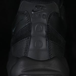 Nike Air Max 95 Essential