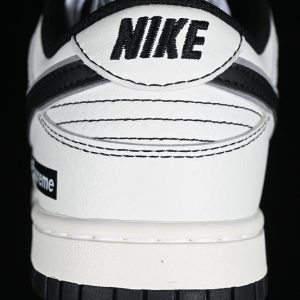 Nike Supreme x Sb Dunk Low