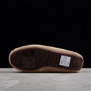 Ugg Dakota Slip-on Light