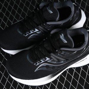 Saucony