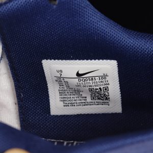 Nike Cortez
