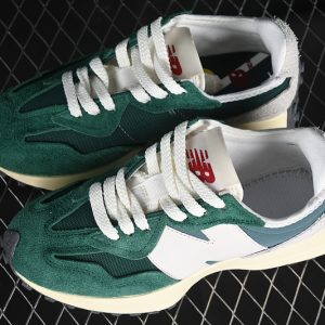 New Balance 230