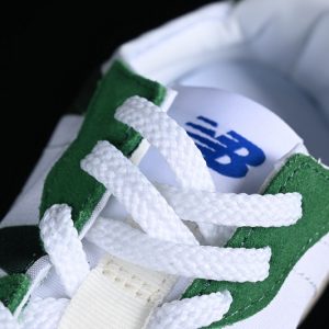 New Balance 230